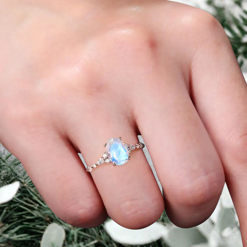 Vintage Oval Mondstein Verlobungsring Unikat Opal Moissanit Versprechensring