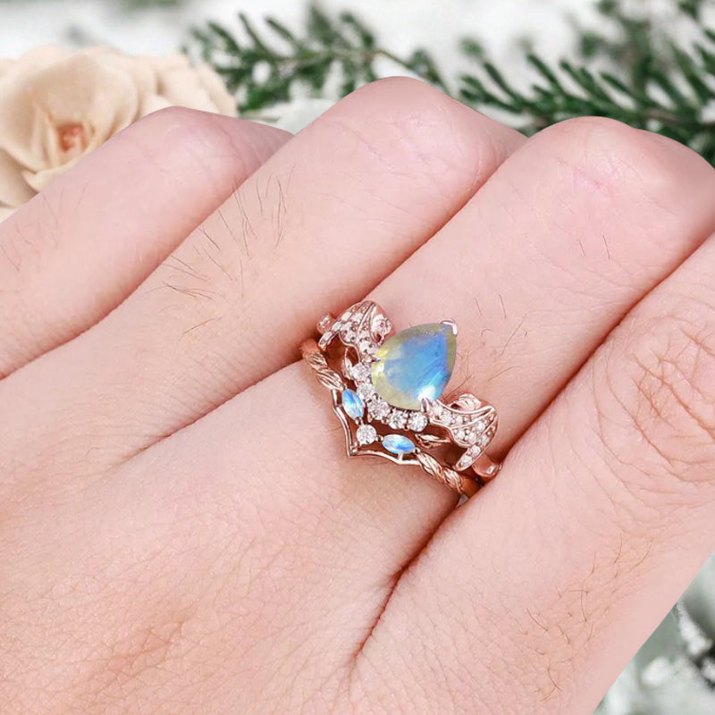 Vintage Pear Cut Moonstone Engagement Ring Set Unique Rose Gold Cluster Moonstone Bridal Ring Set Bat Wing Wedding Ring Set Anniversary Gift