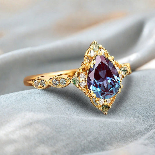 Vintage Alexandrite Engagement Ring Pear Shape Purple-Blue Gemstone Anniversary Ring Solid Gold Solitaire Unique Alexandrite Ring for Women
