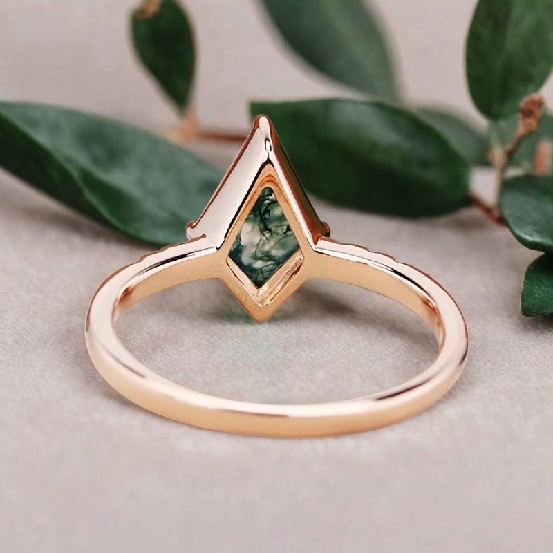 Kite cut Moss Agate engagement ring Vintage Moissanite Ring Band Art deco bridal ring Anniversary gift