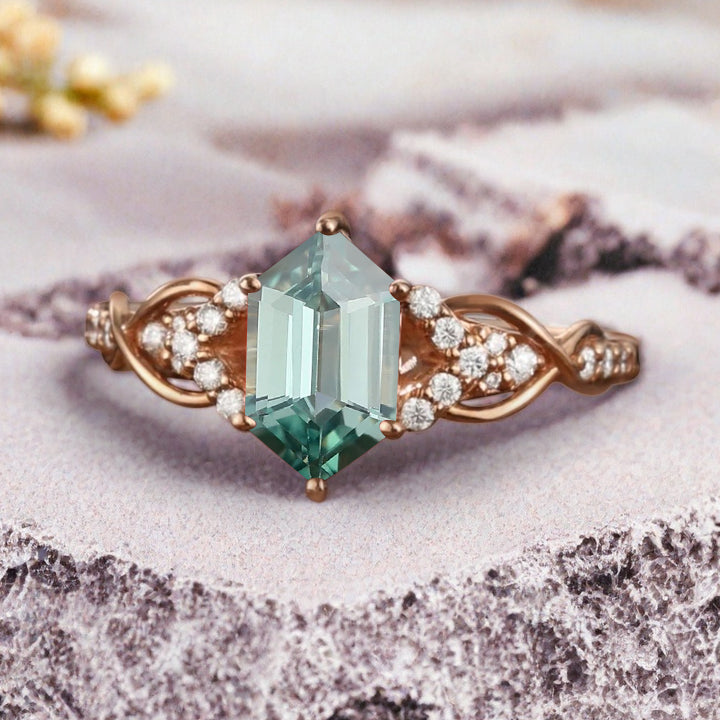 Bague de fiançailles en pierre de soleil ovale, bague de mariage unique en moissanite, cadeau pour elle