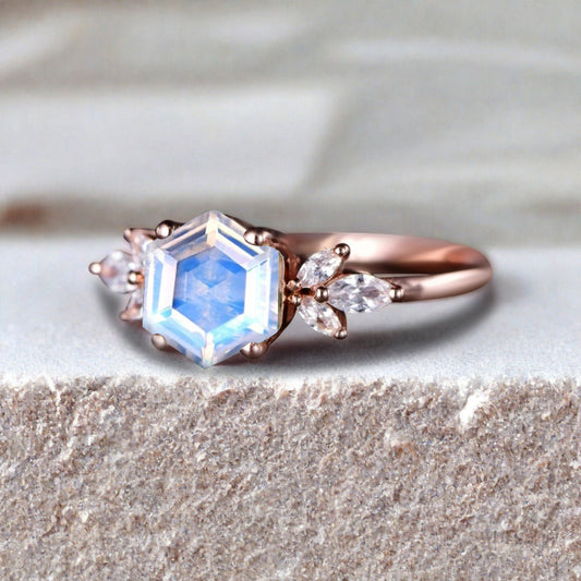 Vintage Oval Mondstein Verlobungsring Unikat Opal Moissanit Versprechensring