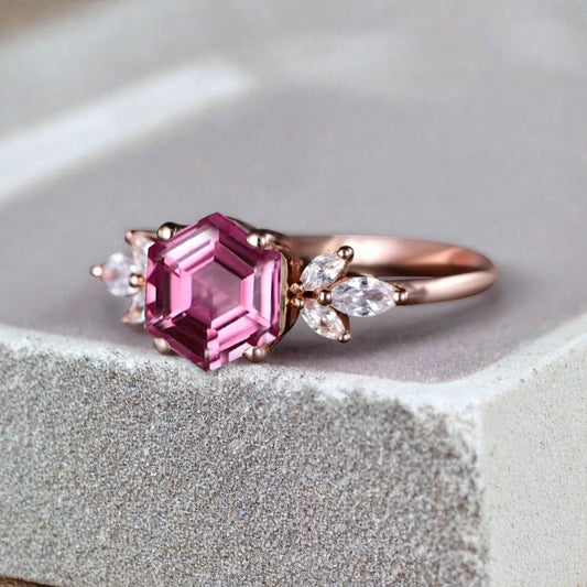 Vintage Violet Agate Wedding Ring Hexagon Cut Amethyst Engagement Ring Unique Bridal Ring Art Deco Amethyst Ring Anniversary Gift Ring