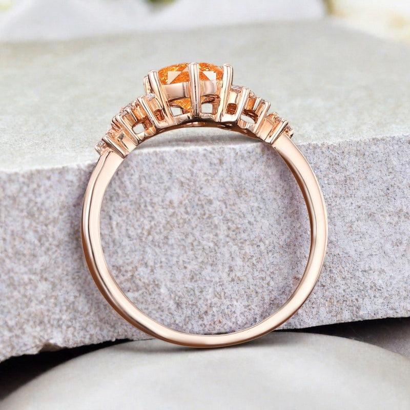 Bague de fiançailles vintage ovale en pierre de lune, bague de promesse unique en opale et moissanite