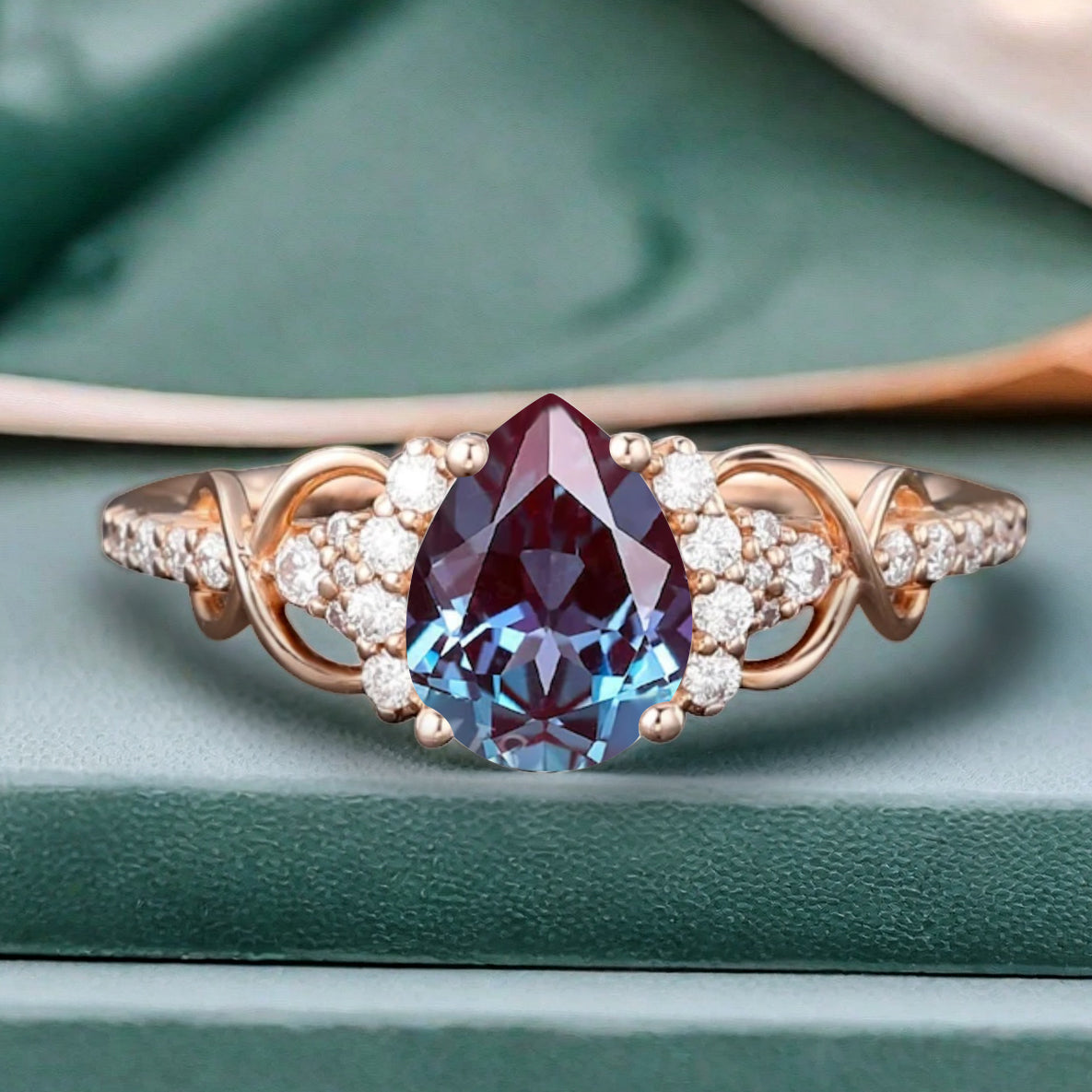 Bague de fiançailles vintage ovale en pierre de lune, bague de promesse unique en opale et moissanite