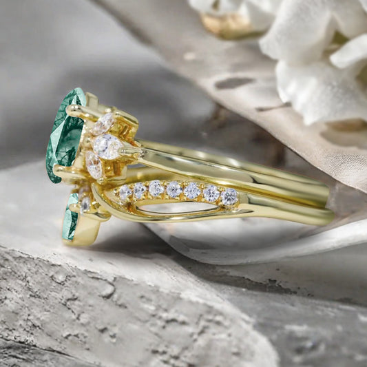 Vintage Moss Agate Engagement Ring Set Women Unique Rose Gold Pear Shaped Cluster Ring Green Agate Wedding Ring Bridal Anniversary Gift Ring