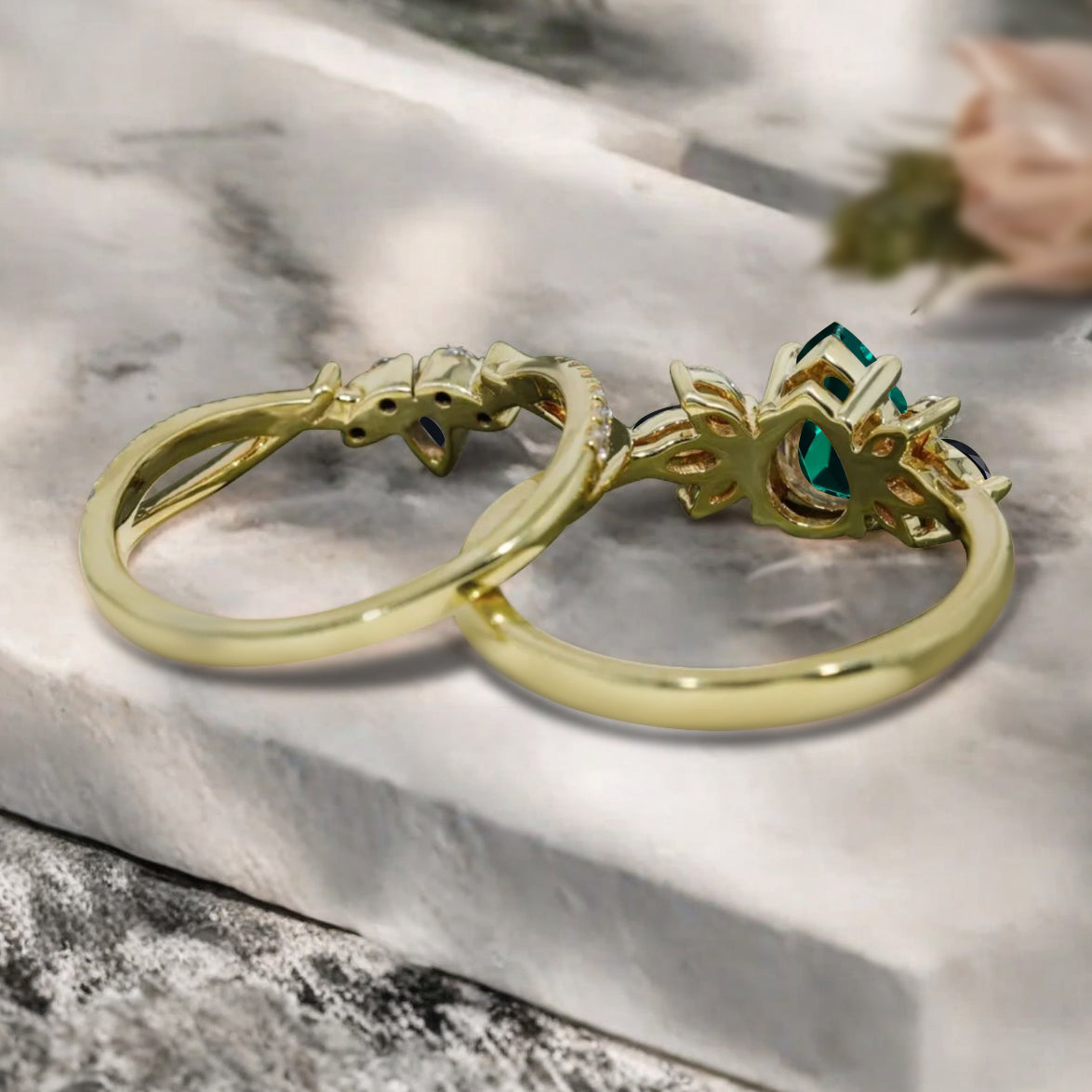 Vintage Emerald Engagement Ring Set Women Unique Rose Gold Pear Shaped Cluster Ring Black Onyx Wedding Ring Bridal Anniversary Gift Ring
