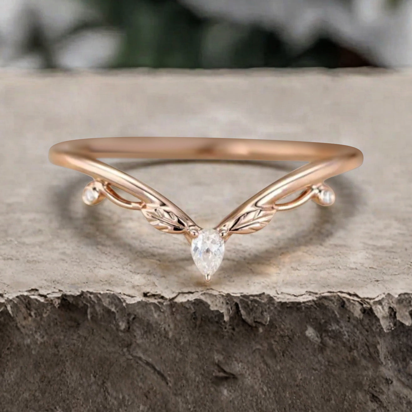 Minimalist Moissanite & Amethyst & Moss Agate Chevron Wedding Band Vintage V Shape Stacking Leaf Ring Unique Matching Ring Promise Delicate Bridal Anniversary Ring