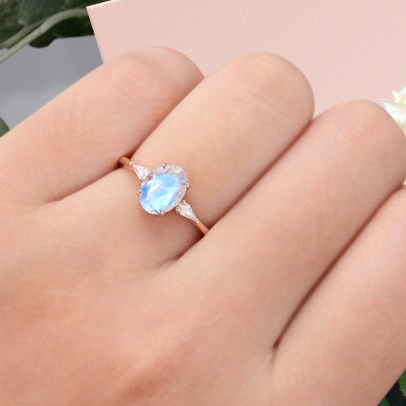 Vintage Oval Mondstein Verlobungsring Unikat Opal Moissanit Versprechensring