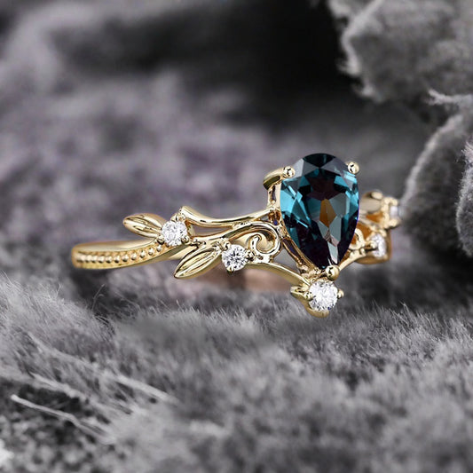 Vintage pear shaped alexandrite engagement ring leaf ring art deco bridal ring 14k rose gold ring for women promise bridal ring unique ring