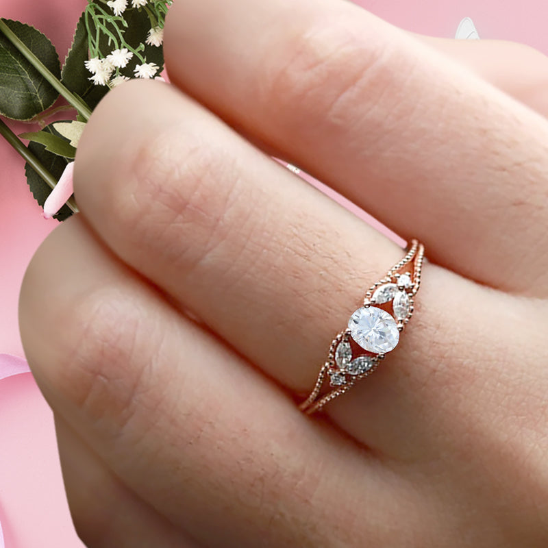Moissanite Engagement Ring Vintage 18K Solid Gold Wedding Ring Split Diamond Art Deco Bridal Ring Jewelry Gift For Her