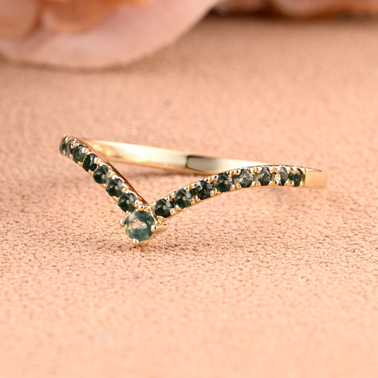 Minimalist Chevron Moss Agate Wedding Band Vintage V Shape Green Agate Stacking Ring Unique Matching Ring Promise Ring Anniversary Ring