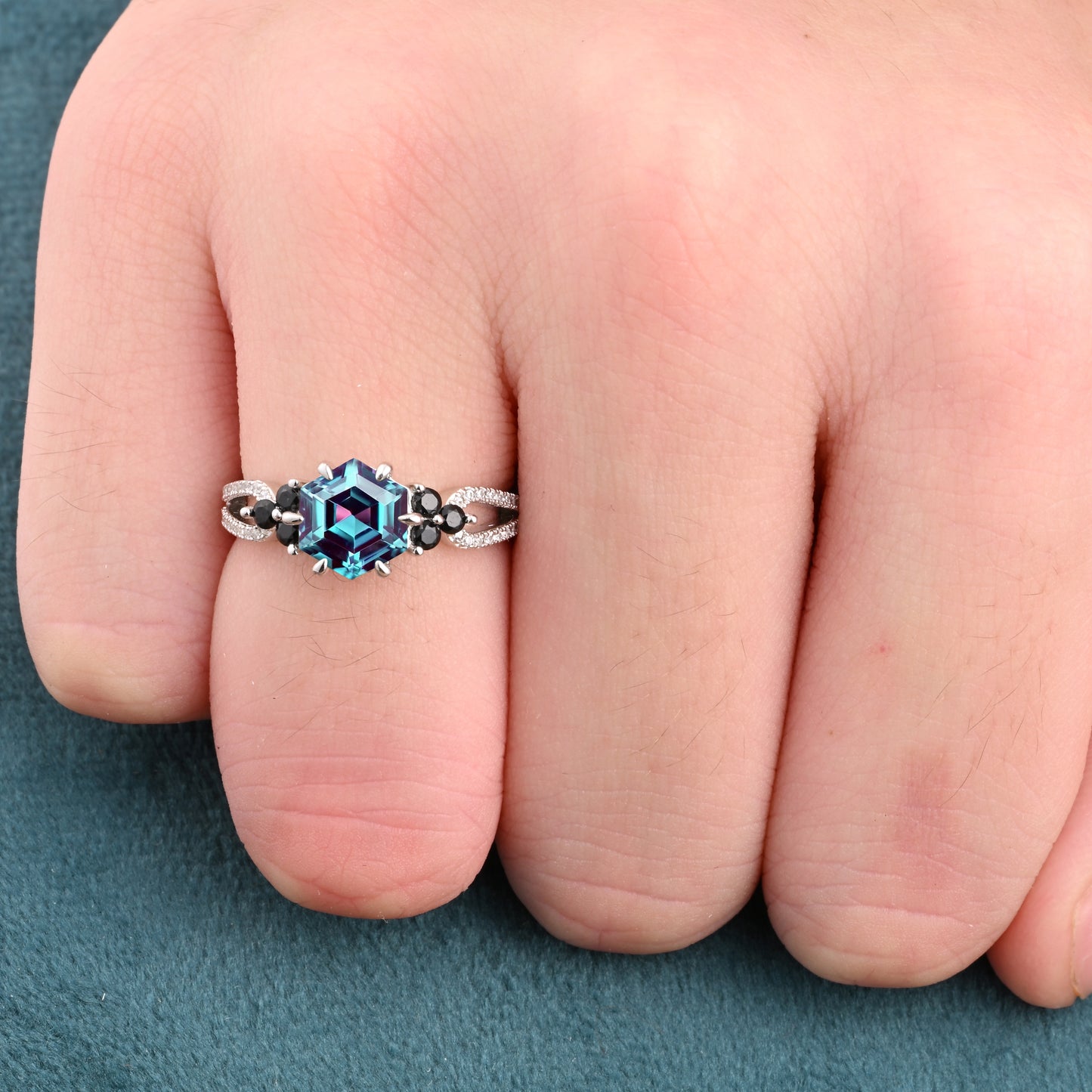 Vintage Hexagon Cut Alexandrite Engagement Ring Nature Inspired Black Onyx Cluster Promise Ring Rose Gold Art Deco Leaf Women Gemstone Branch Ring