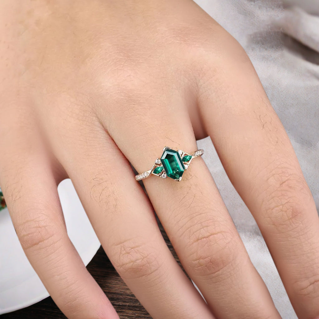 Bague de fiançailles vintage ovale en pierre de lune, bague de promesse unique en opale et moissanite