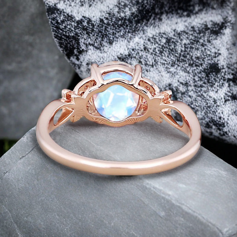Vintage Oval Mondstein Verlobungsring Unikat Opal Moissanit Versprechensring