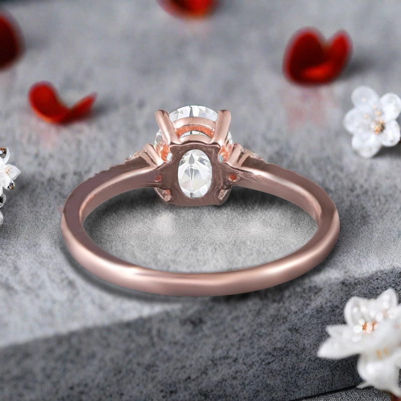 Bague de fiançailles vintage ovale en pierre de lune, bague de promesse unique en opale et moissanite