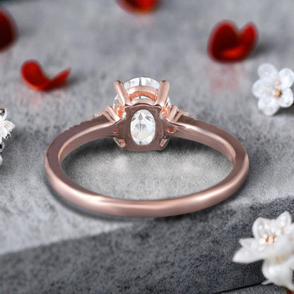 Bague de fiançailles vintage ovale en pierre de lune, bague de promesse unique en opale et moissanite