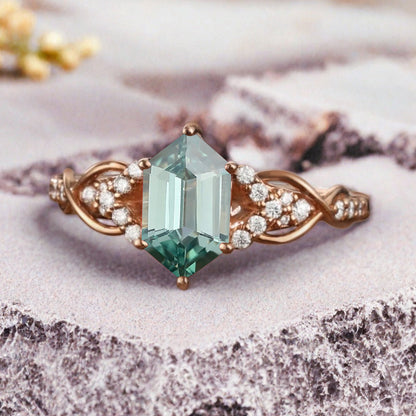 Bague de fiançailles en pierre de soleil ovale, bague de mariage unique en moissanite, cadeau pour elle