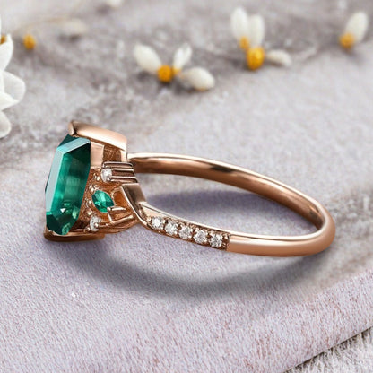 Bague de fiançailles vintage ovale en pierre de lune, bague de promesse unique en opale et moissanite
