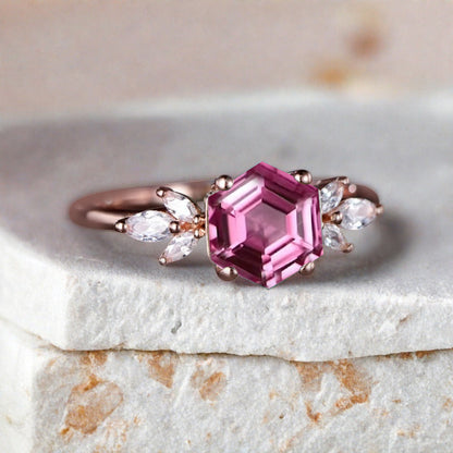 Vintage Violet Agate Wedding Ring Hexagon Cut Amethyst Engagement Ring Unique Bridal Ring Art Deco Amethyst Ring Anniversary Gift Ring