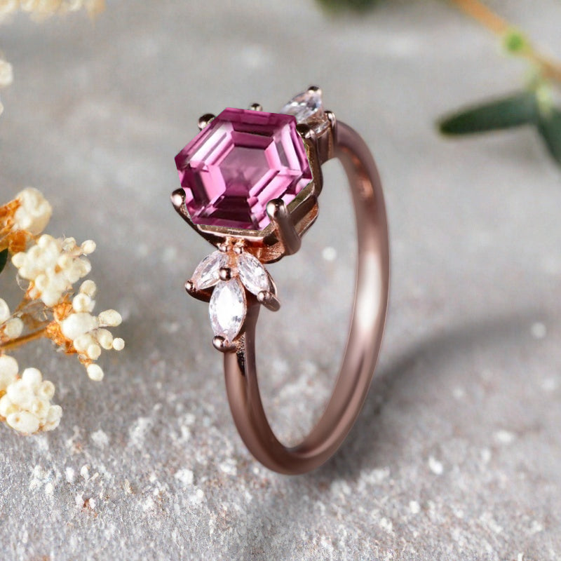 Vintage Violet Agate Wedding Ring Hexagon Cut Amethyst Engagement Ring Unique Bridal Ring Art Deco Amethyst Ring Anniversary Gift Ring