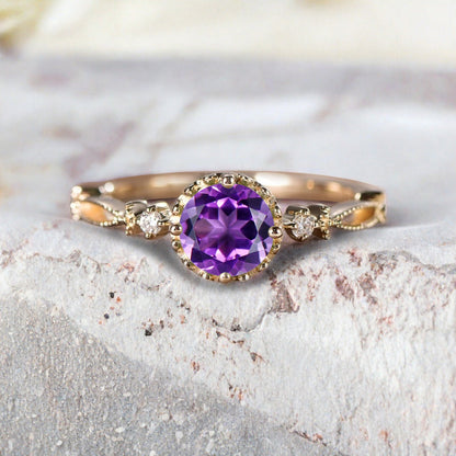 Bague de fiançailles vintage ovale en pierre de lune, bague de promesse unique en opale et moissanite