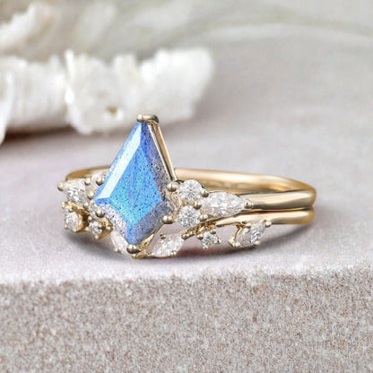 Kite cut Labradorite ring set rose gold 6 prong art deco unique engagement ring set women dainty diamond ring set Personalized anniversary gift