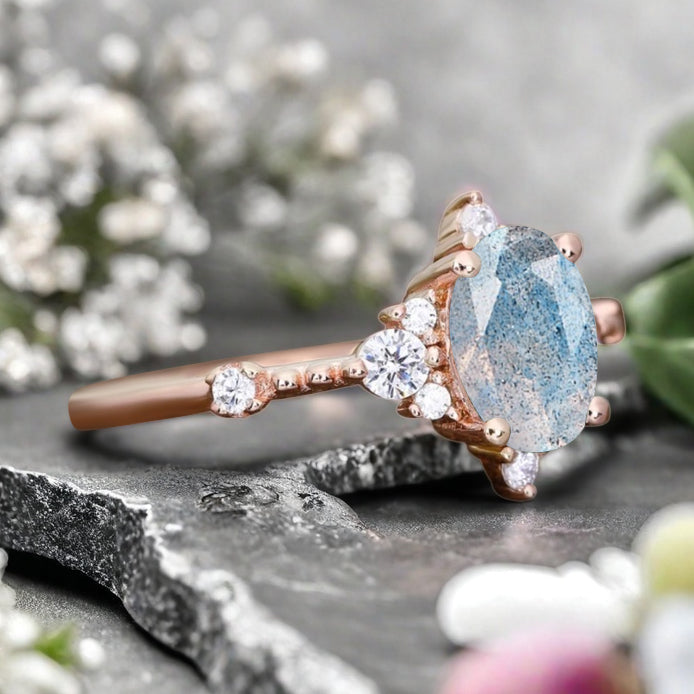 Bague de fiançailles en pierre de soleil ovale, bague de mariage unique en moissanite, cadeau pour elle