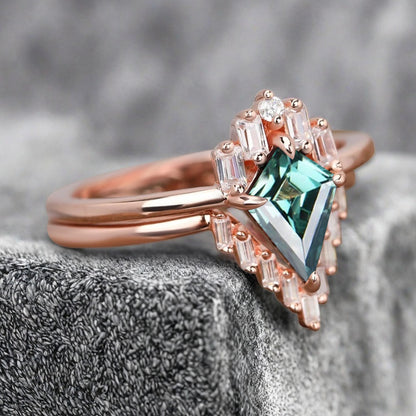 Kite Cut Blue-Green Sapphire Rose Gold Engagement Ring Set, Vintage Blue-Green Sapphire Wedding Bridal Set, 14k Rose Gold Promise Anniversary Ring for Women