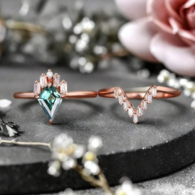 Kite Cut Blue-Green Sapphire Rose Gold Engagement Ring Set, Vintage Blue-Green Sapphire Wedding Bridal Set, 14k Rose Gold Promise Anniversary Ring for Women
