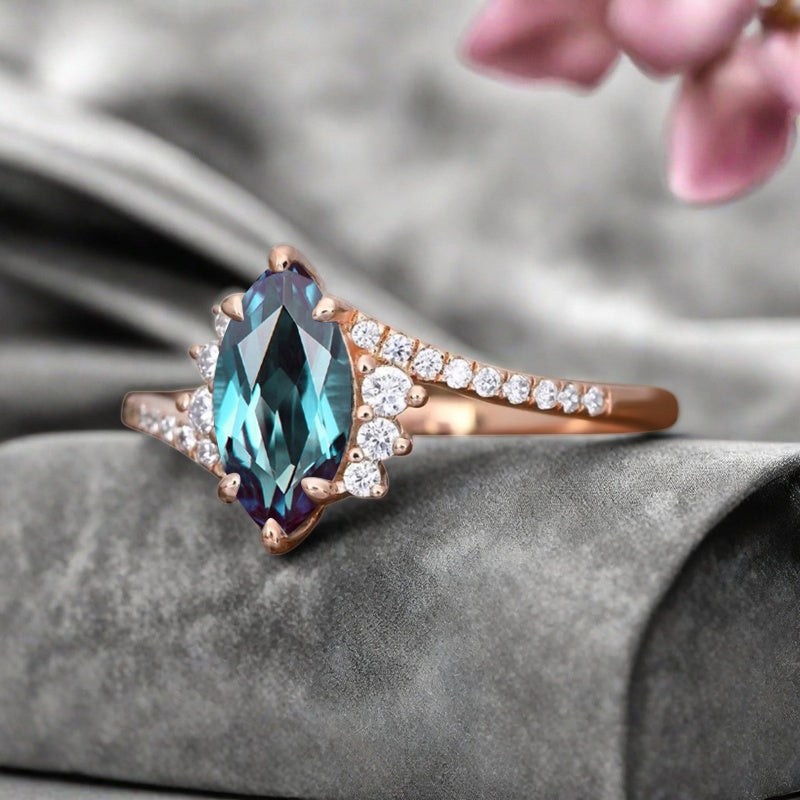 Bague de fiançailles vintage en forme de poire avec aigue-marine, ensemble de bagues de mariage uniques, cadeau d'anniversaire