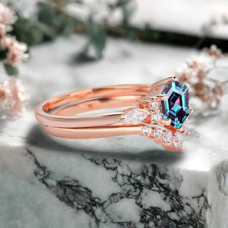 Bague de fiançailles vintage ovale en pierre de lune, bague de promesse unique en opale et moissanite