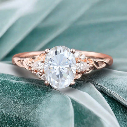 Bague de fiançailles vintage ovale en pierre de lune, bague de promesse unique en opale et moissanite