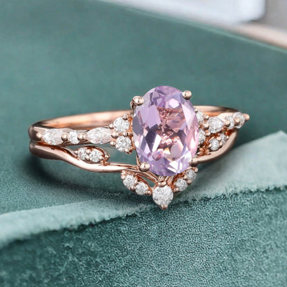 Bague de fiançailles vintage ovale en pierre de lune, bague de promesse unique en opale et moissanite