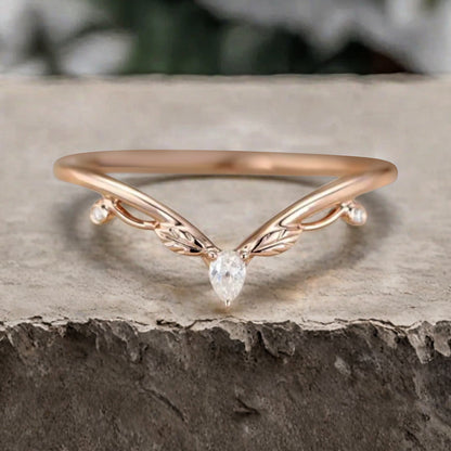 Minimalist Moissanite & Amethyst & Moss Agate Chevron Wedding Band Vintage V Shape Stacking Leaf Ring Unique Matching Ring Promise Delicate Bridal Anniversary Ring