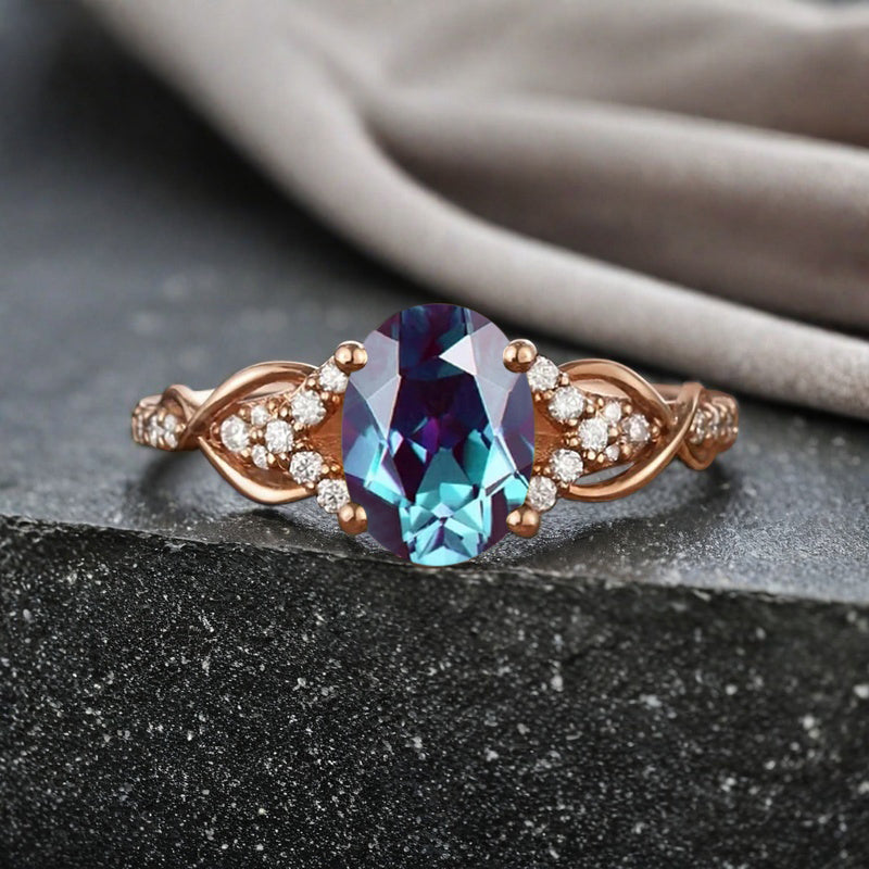 Bague de fiançailles en pierre de soleil ovale, bague de mariage unique en moissanite, cadeau pour elle