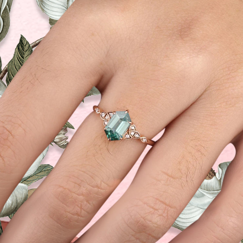 Bague de fiançailles en pierre de soleil ovale, bague de mariage unique en moissanite, cadeau pour elle
