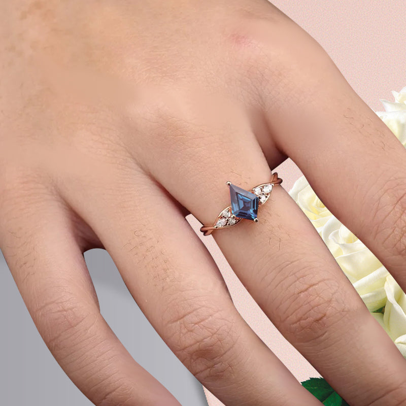 Vintage Kite cut Alexandrite Engagement ring Rose Gold moissanite marriage ring Bridal 3/4 eternity Twisted Flower ring anniversary ring