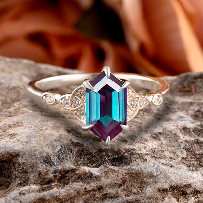 Bague de fiançailles en pierre de soleil ovale, bague de mariage unique en moissanite, cadeau pour elle