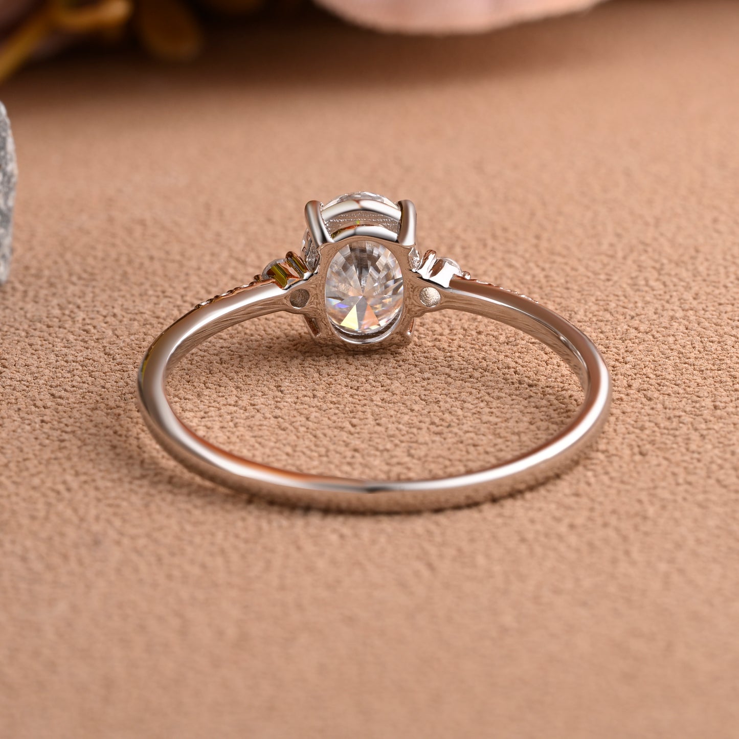 Bague de fiançailles vintage ovale en pierre de lune, bague de promesse unique en opale et moissanite