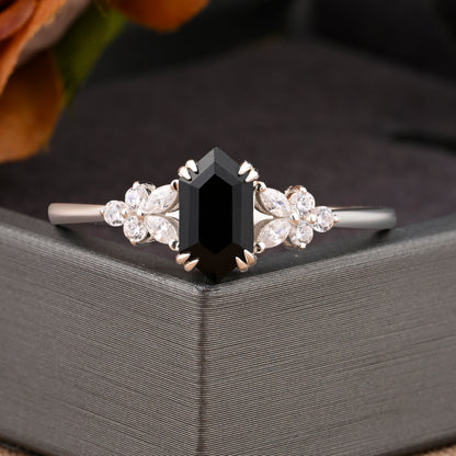 Bague de fiançailles vintage en saphir bleu-vert taille hexagonale Bague de promesse de mariage en saphir bleu-vert
